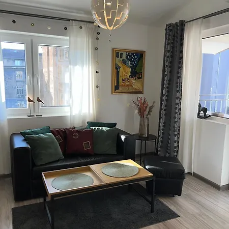 The Yellow House In * Szófia