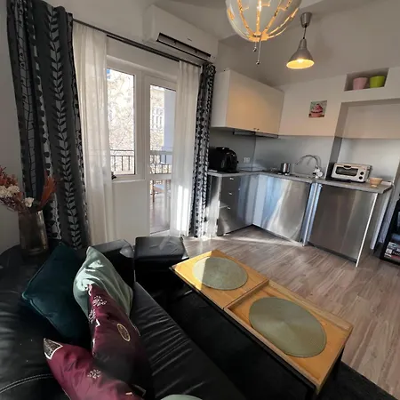 The Yellow House In Διαμέρισμα