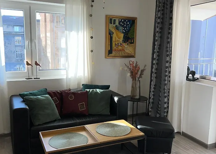 The Yellow House In * סופיה