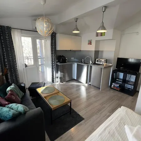 شقة The Yellow House In